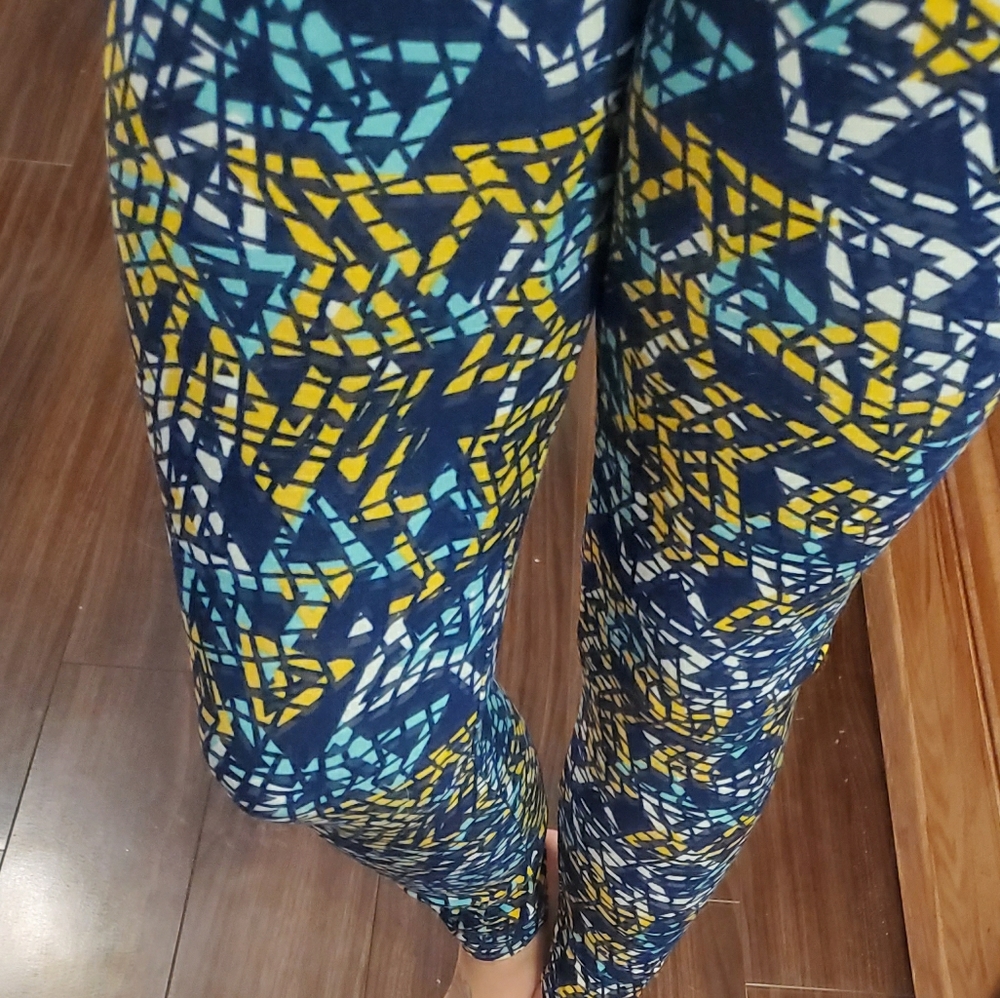 Geometrical shapes legging